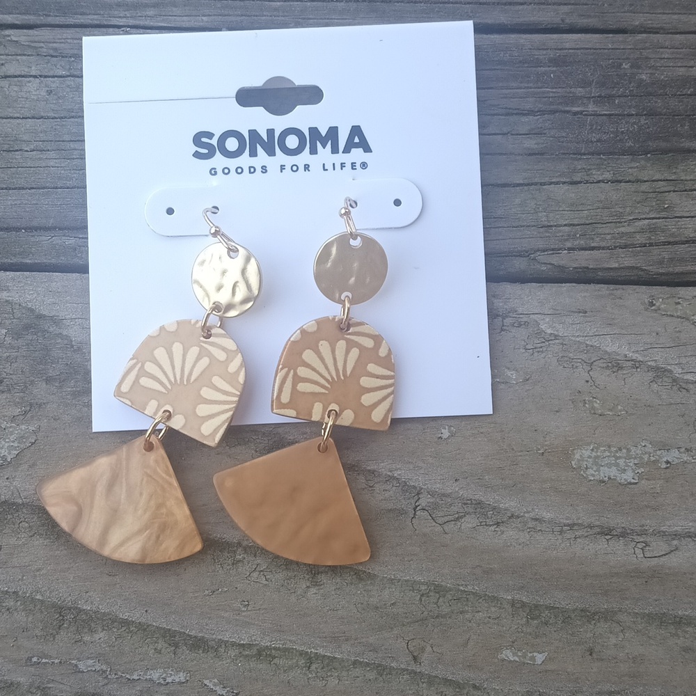 Sonoma Tan and Cream Three-Tiered Earrings